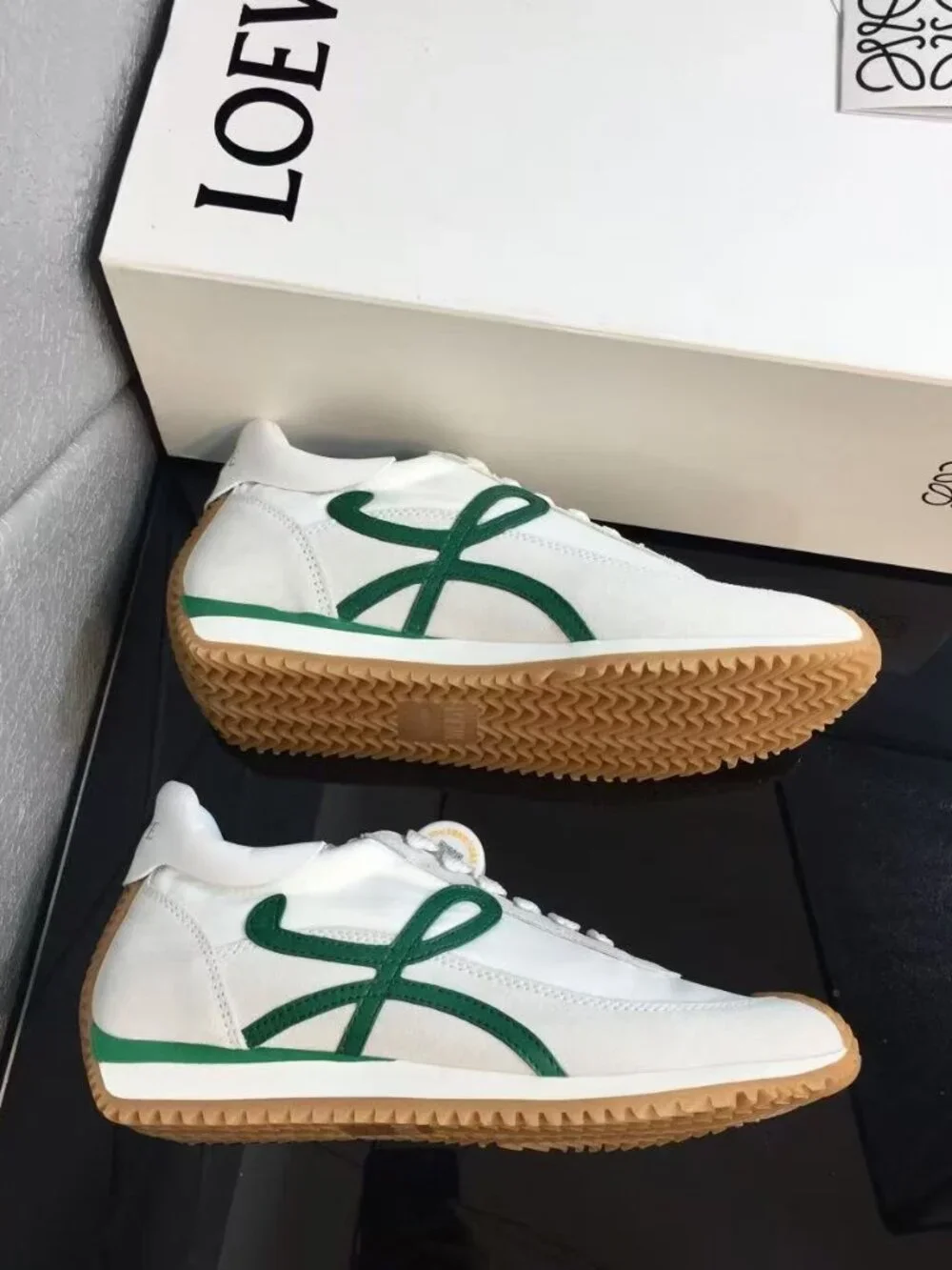 Loewe Women‘s Green Sneakers - Picture 2 of 5